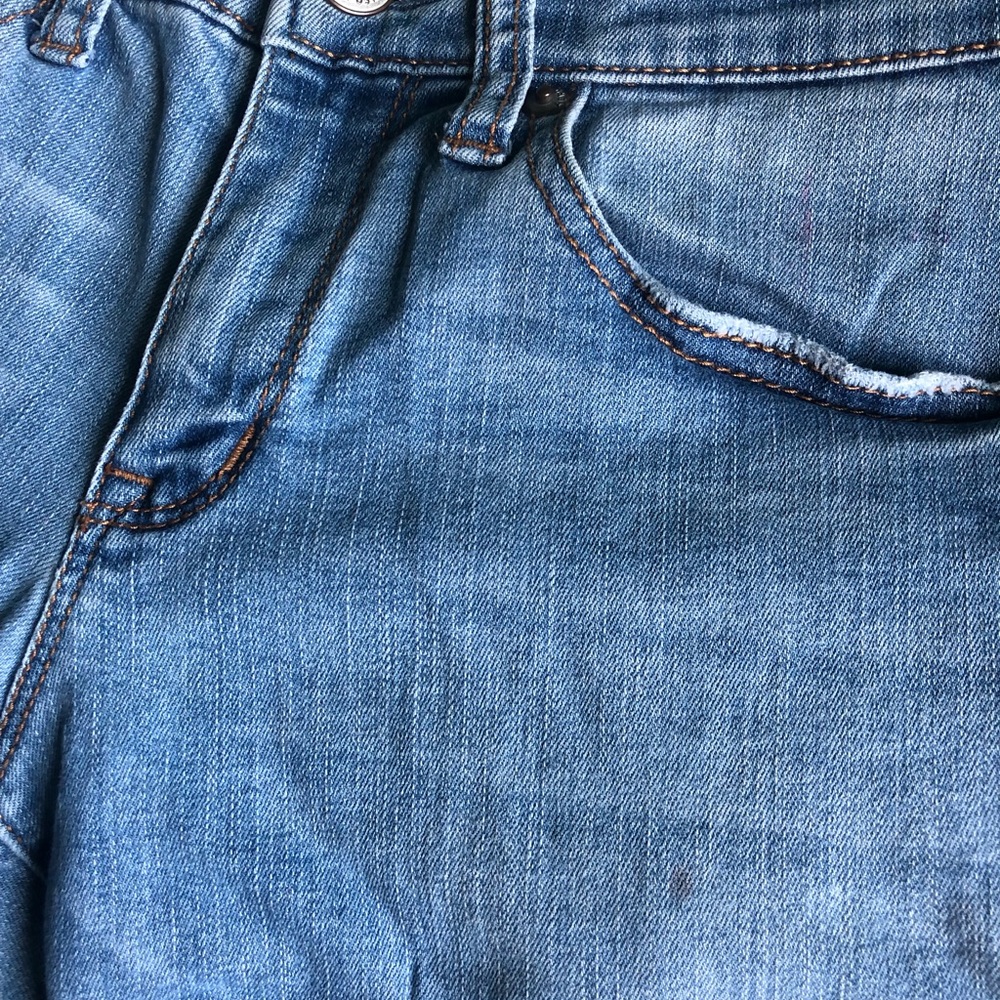 Low Rise Jeans - Picture 8 of 11